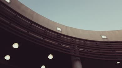 Circular Building Design: Challenges and Opportunities